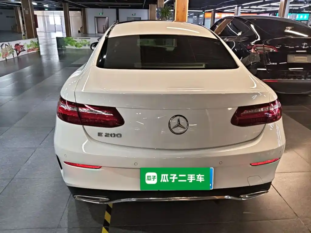 Mercedes-Benz E-Class (Import) — фото 5