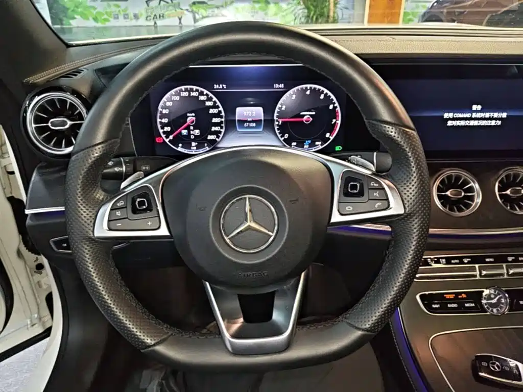 Mercedes-Benz E-Class (Import) — фото 10