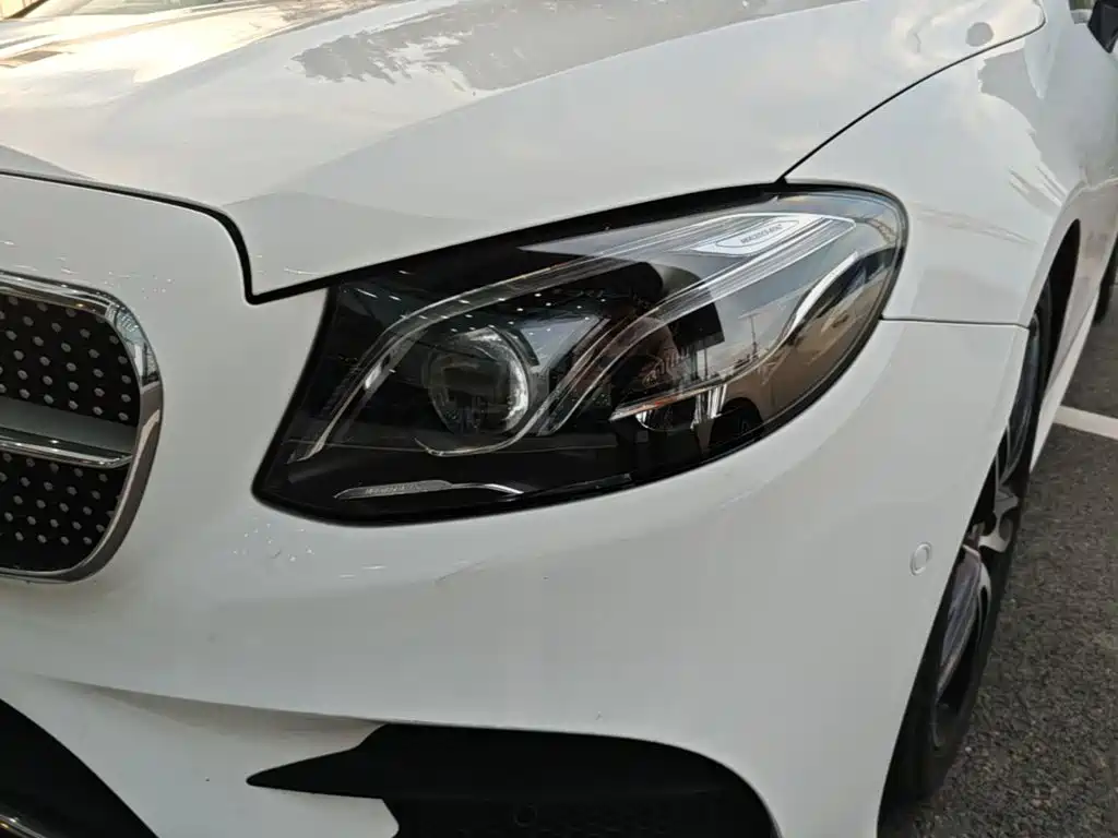 Mercedes-Benz E-Class (Import) — фото 17