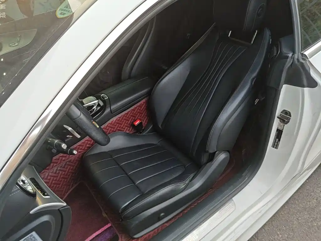Mercedes-Benz E-Class (Import) — фото 10