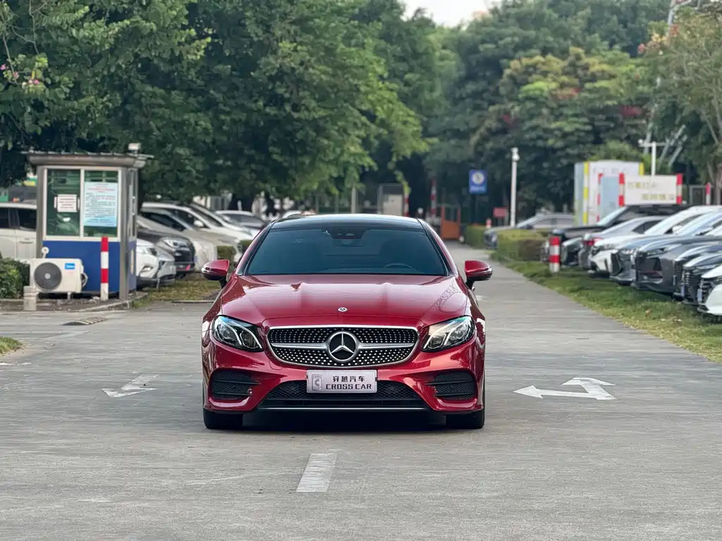 Mercedes-Benz E-Class (Import) — фото 2