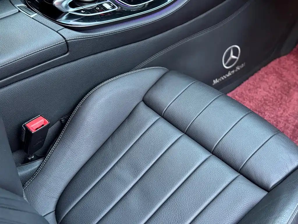 Mercedes-Benz E-Class (Import) — фото 11