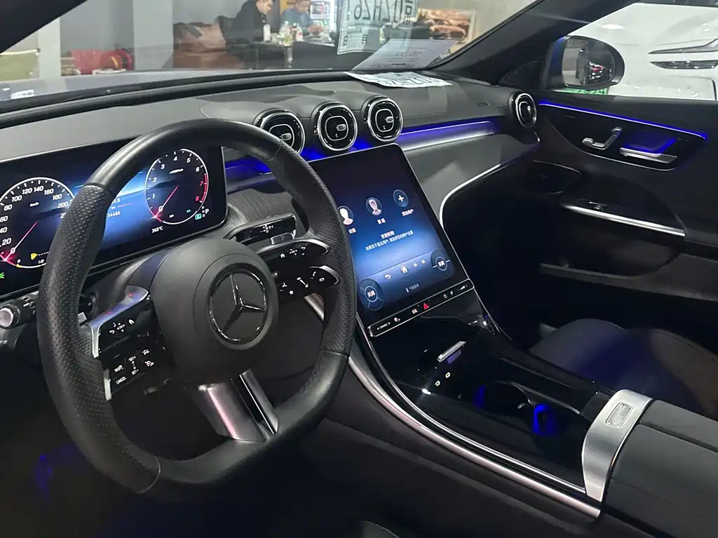 Mercedes-Benz C-Class — фото 13