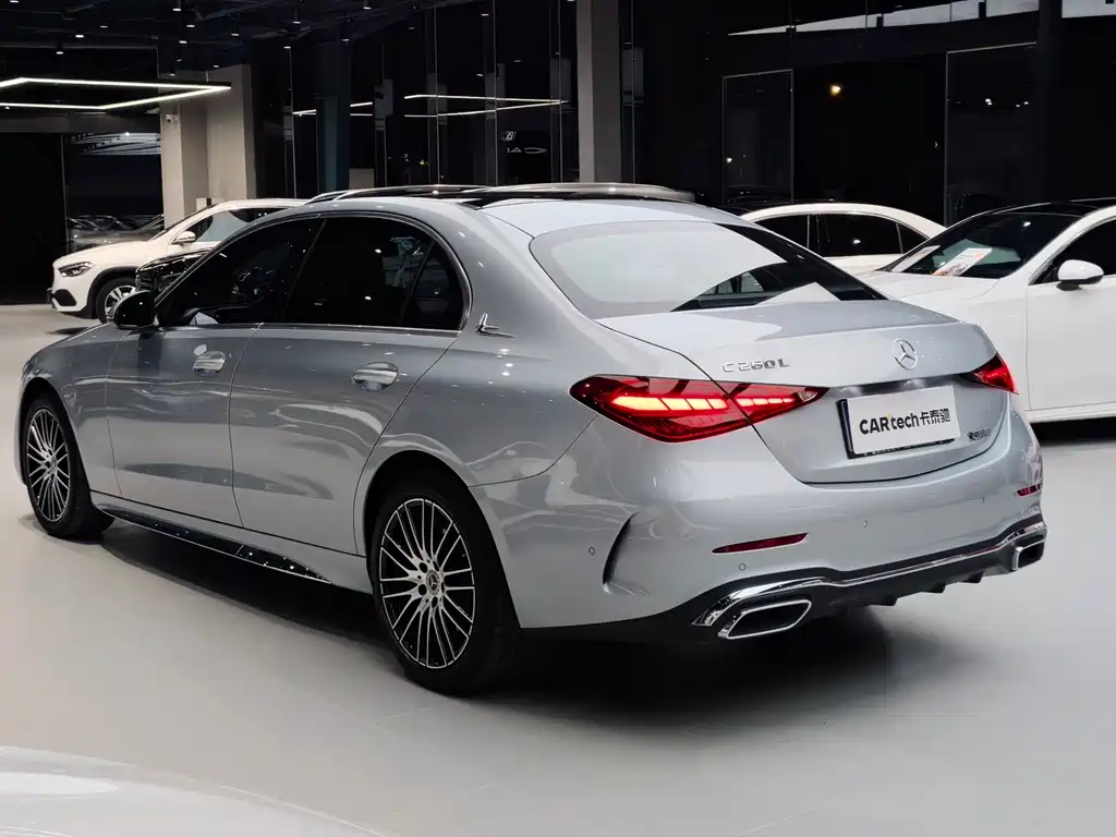 Mercedes-Benz C-Class — фото 13