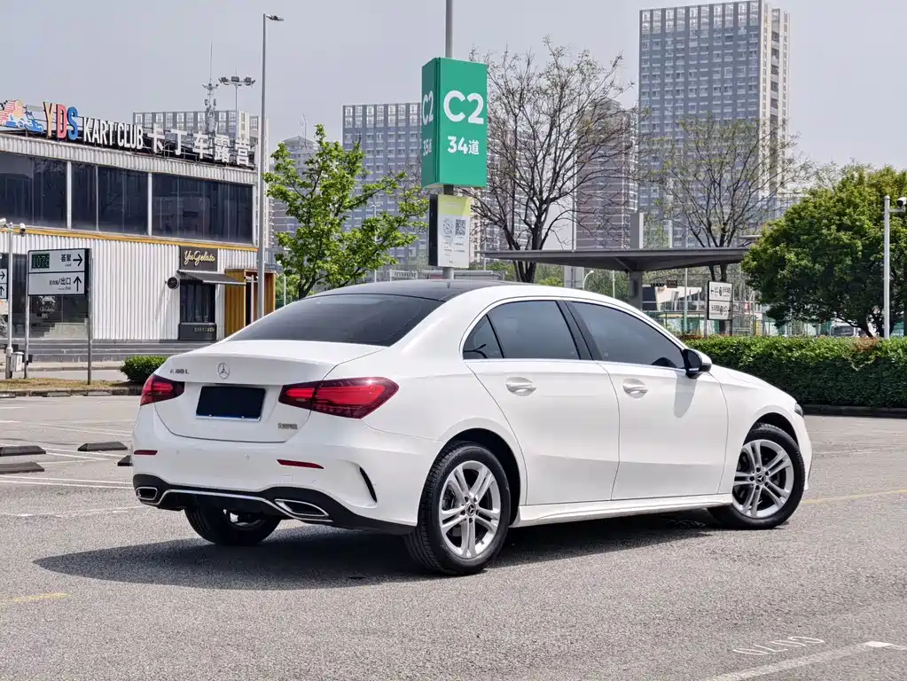 Mercedes-Benz A-Class — фото 4