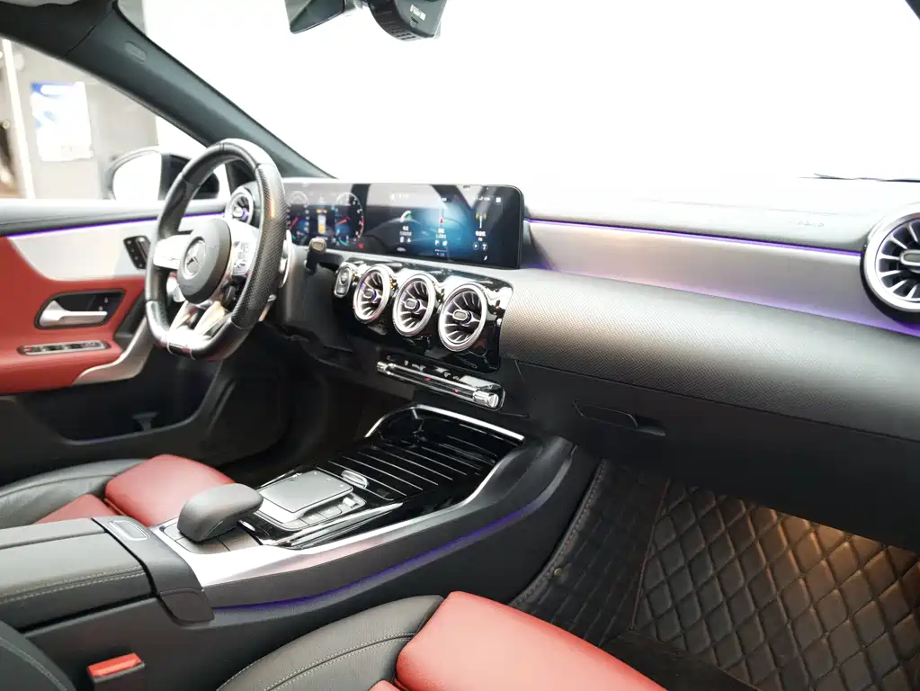 Mercedes-Benz A-Class AMG (Import) — фото 6