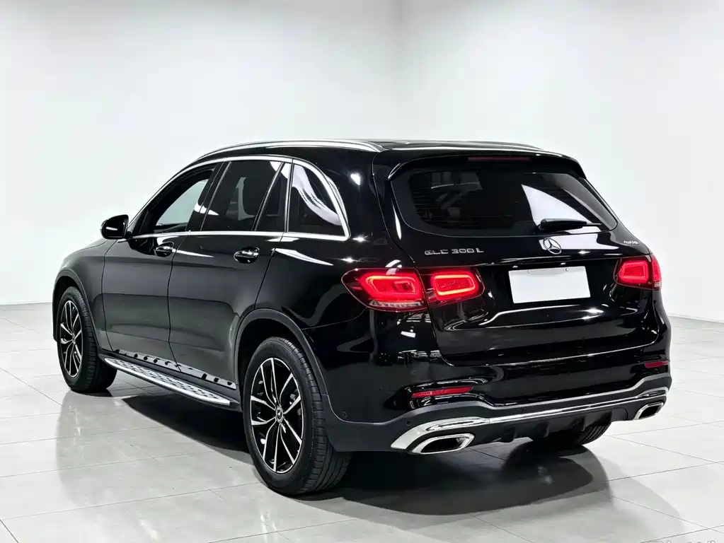 Mercedes-Benz GLC — фото 8