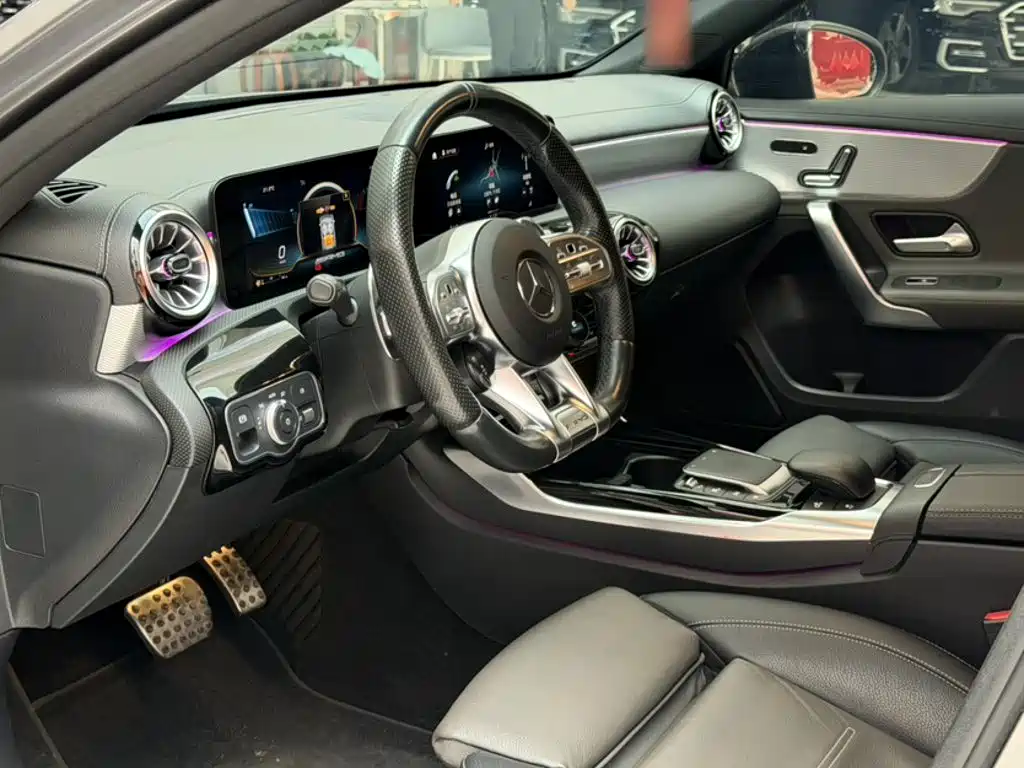 Mercedes-Benz A-Class AMG — фото 10