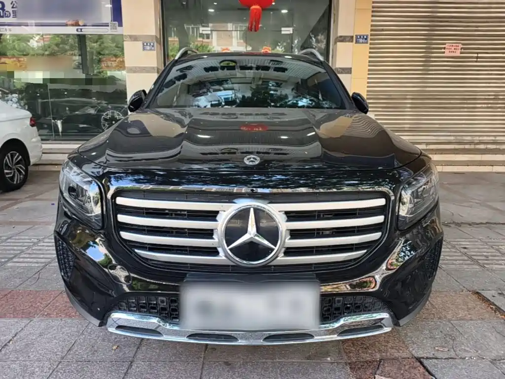 Mercedes-Benz GLB — фото 2