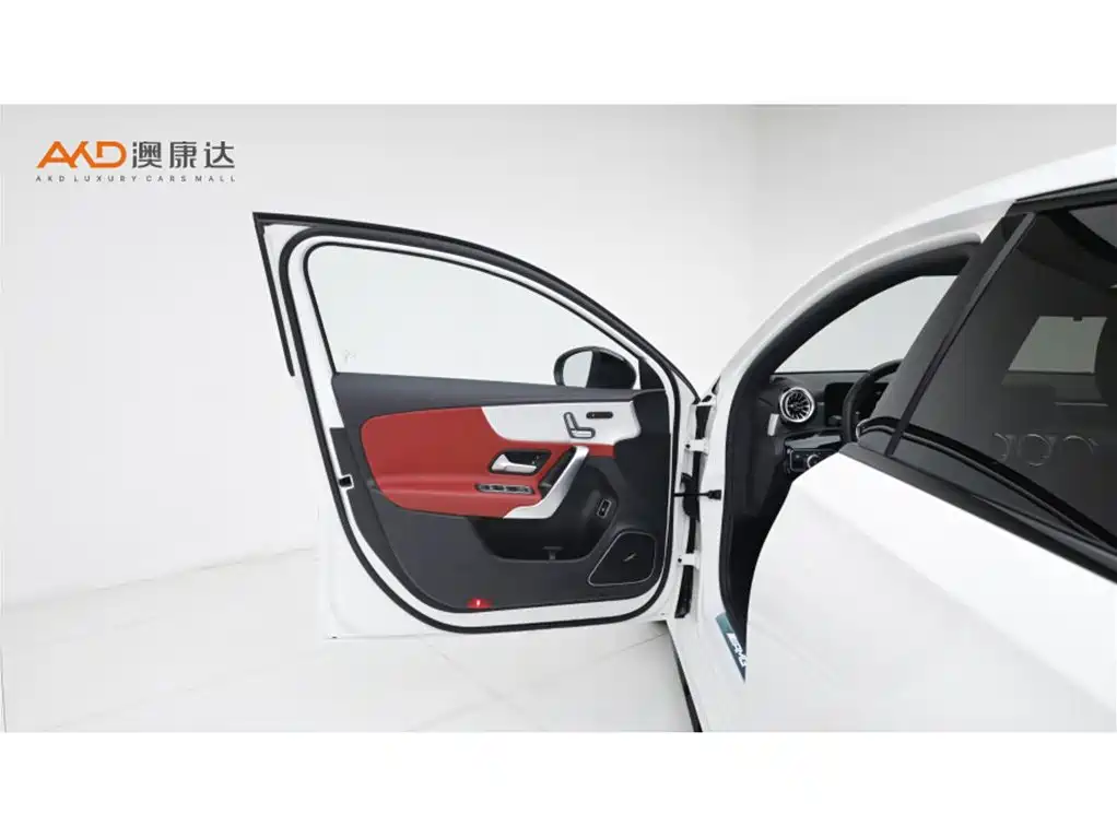Mercedes-Benz A-Class AMG — фото 10