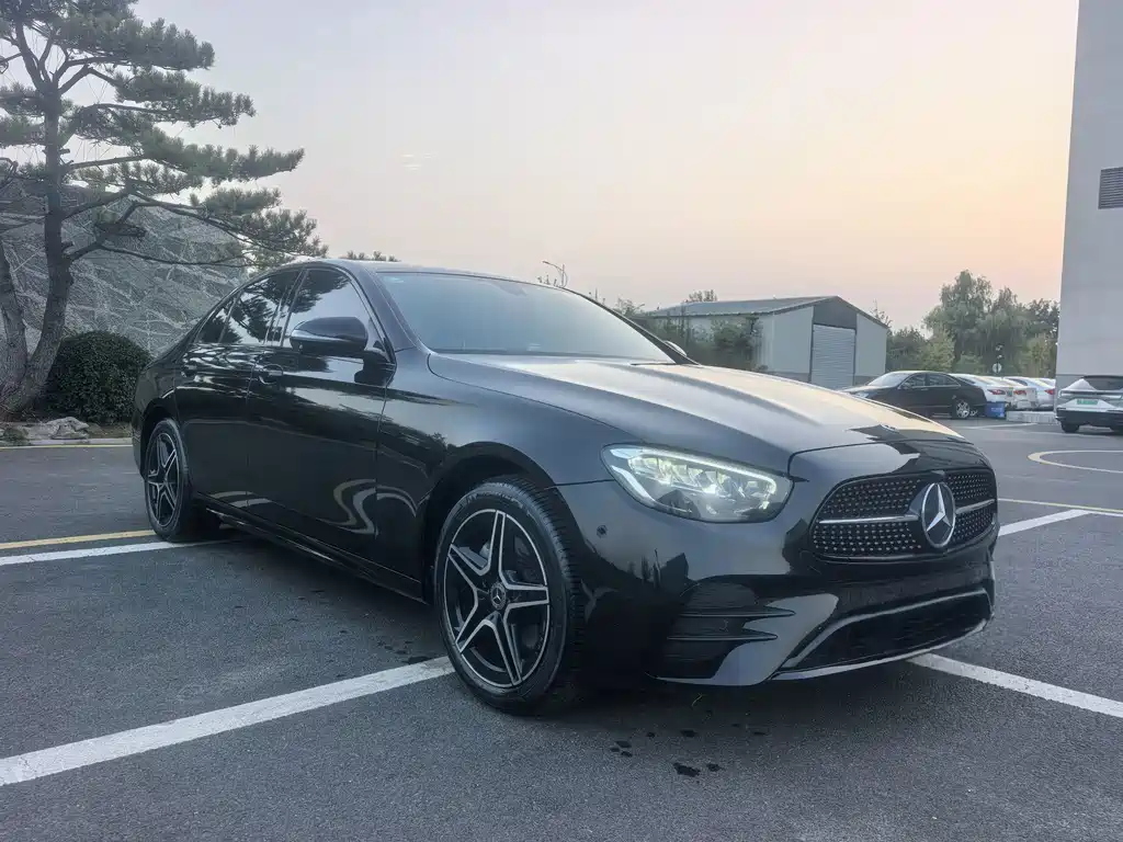 Mercedes-Benz E-Class (Import) — фото 3