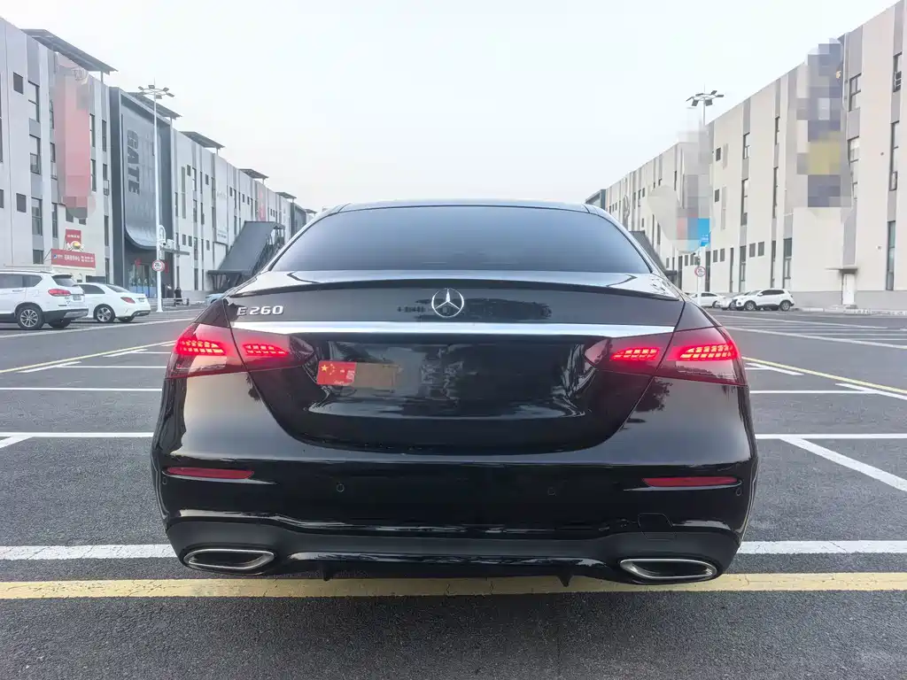 Mercedes-Benz E-Class (Import) — фото 6