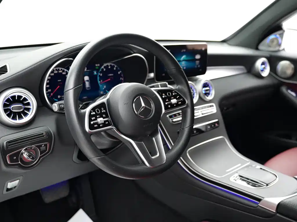 Mercedes-Benz GLC Coupe — фото 10
