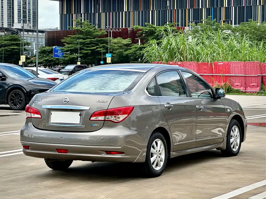 Nissan Sylphy — фото 4