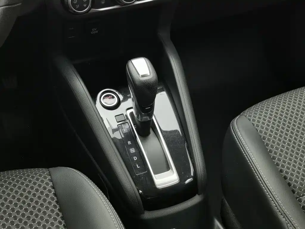 Nissan Kicks — фото 13