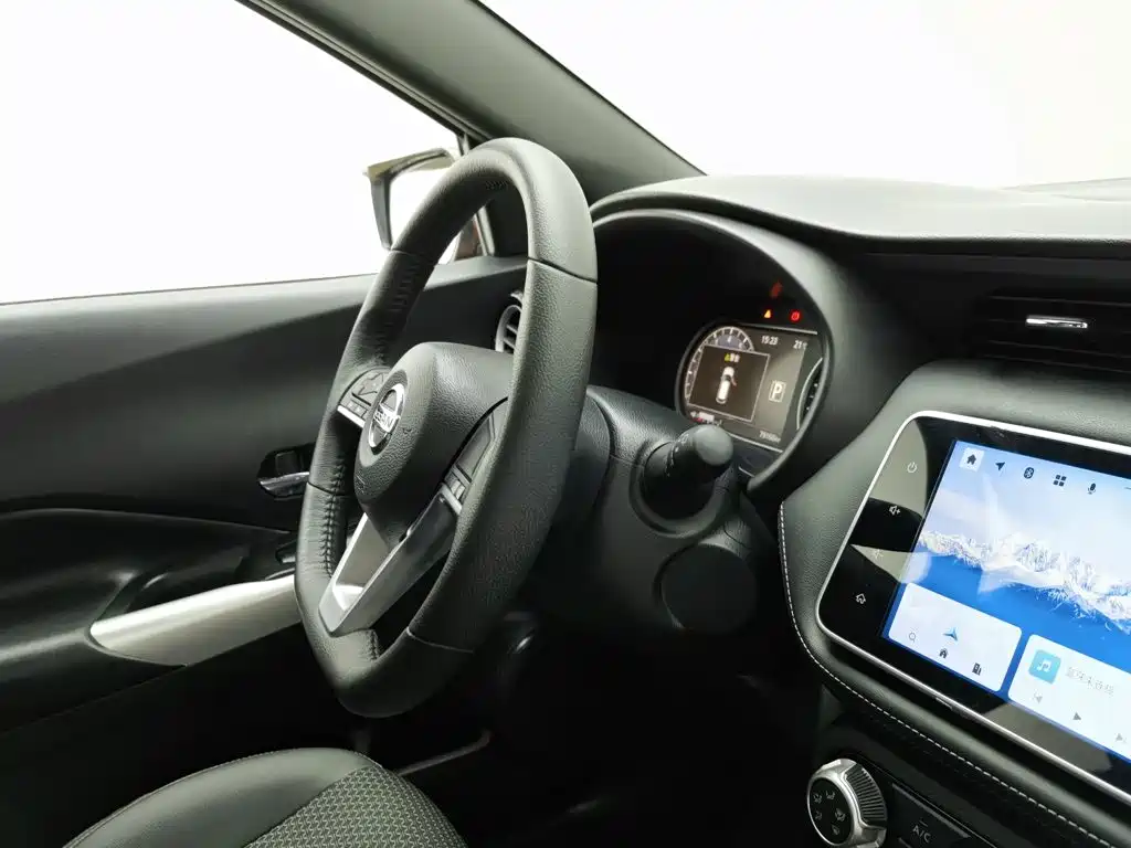 Nissan Kicks — фото 22