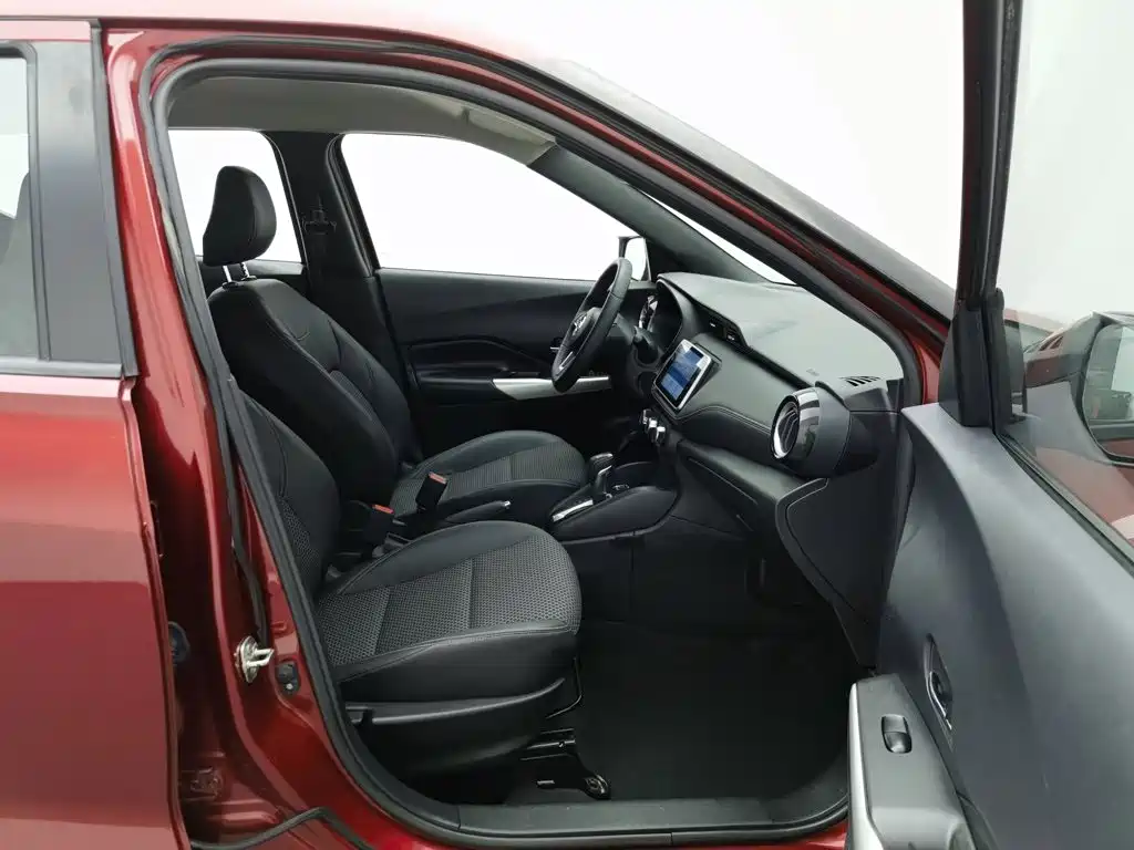 Nissan Kicks — фото 23