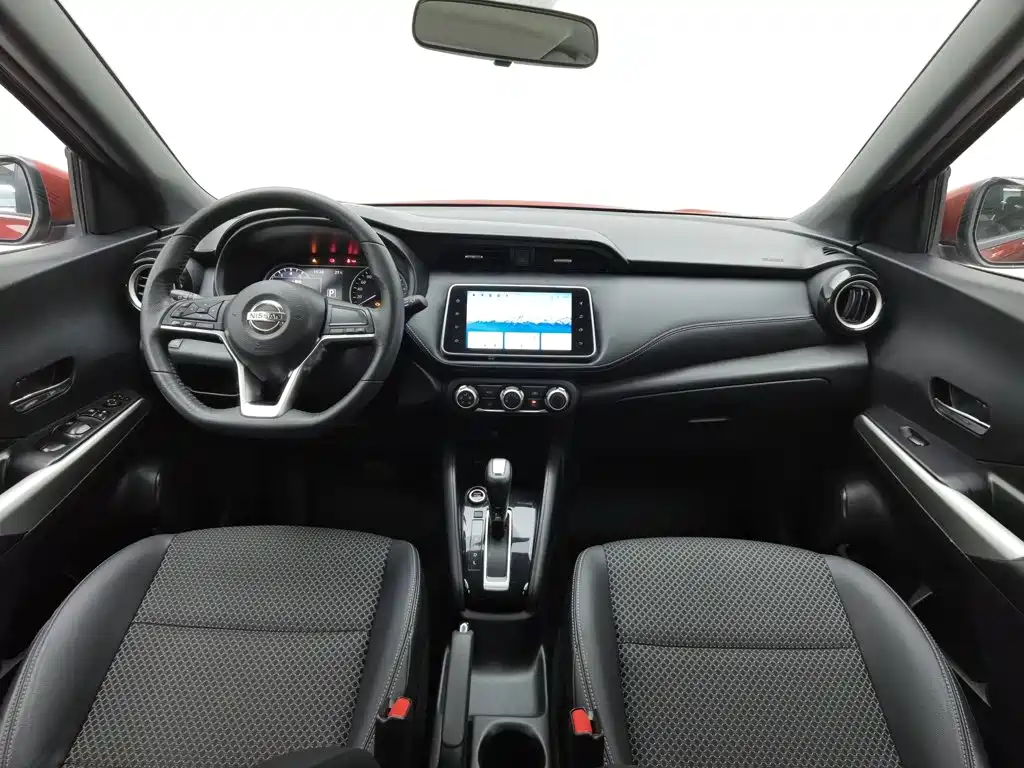 Nissan Kicks — фото 5