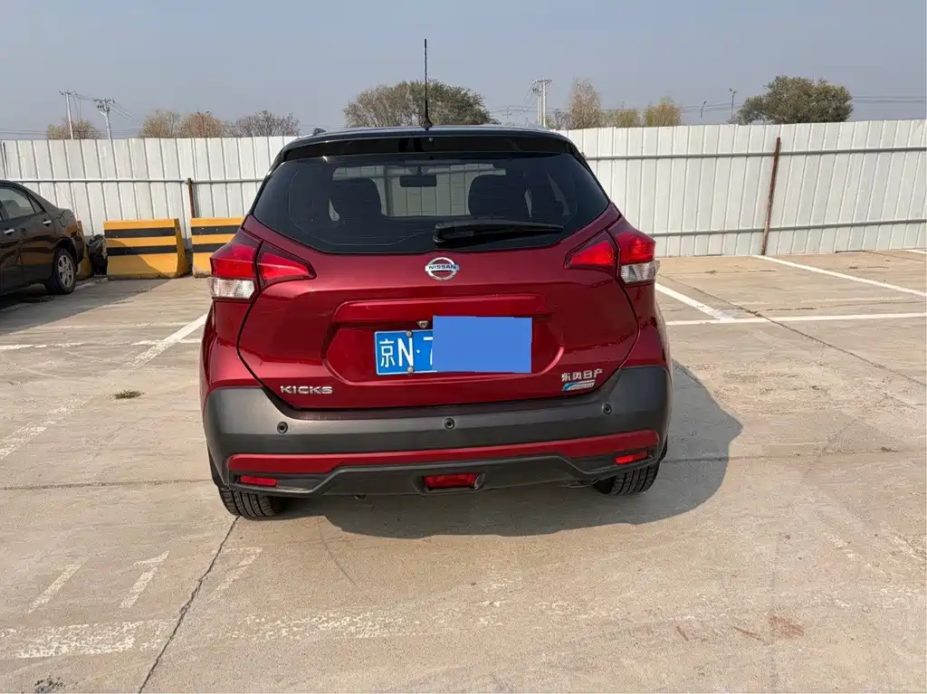 Nissan Kicks — фото 3