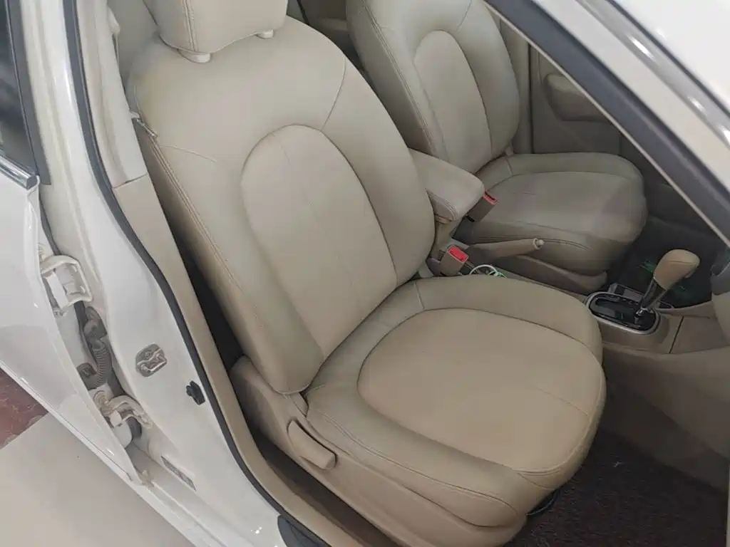 Nissan Sylphy — фото 24