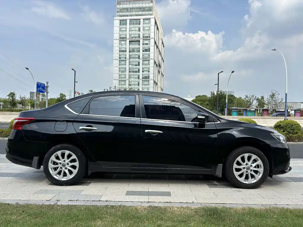 Nissan Sylphy — фото 4