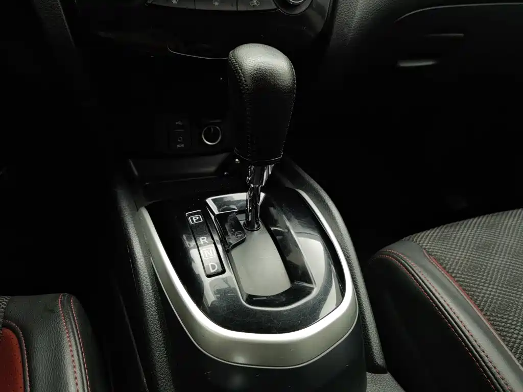 Nissan Qashqai — фото 13
