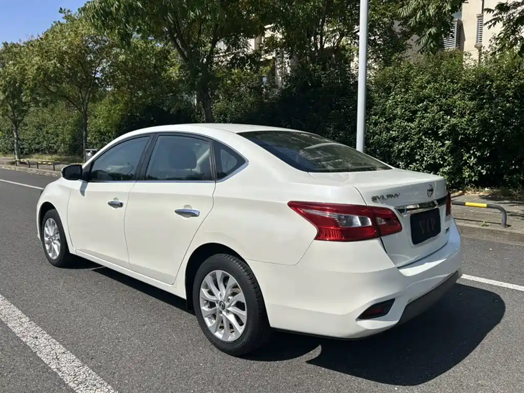 Nissan Sylphy — фото 19
