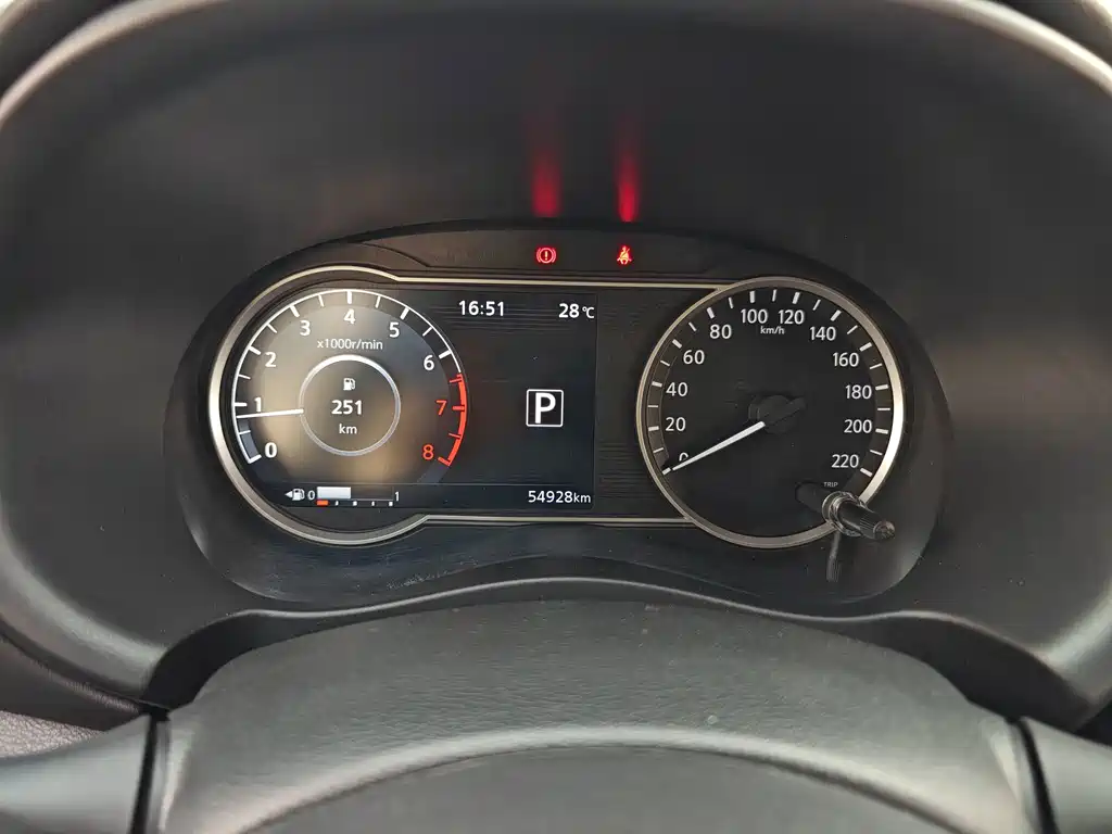 Nissan Kicks — фото 23