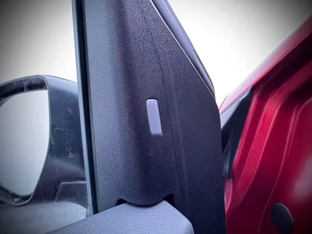 Nissan Tiida — фото 11