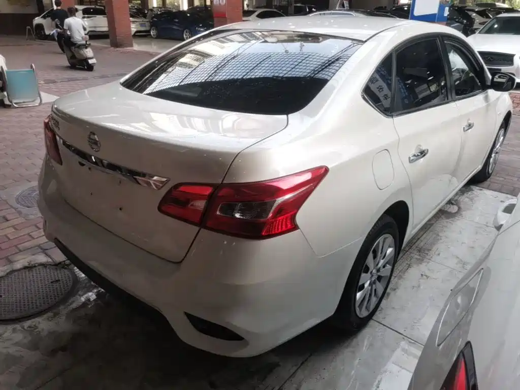 Nissan Sylphy — фото 6