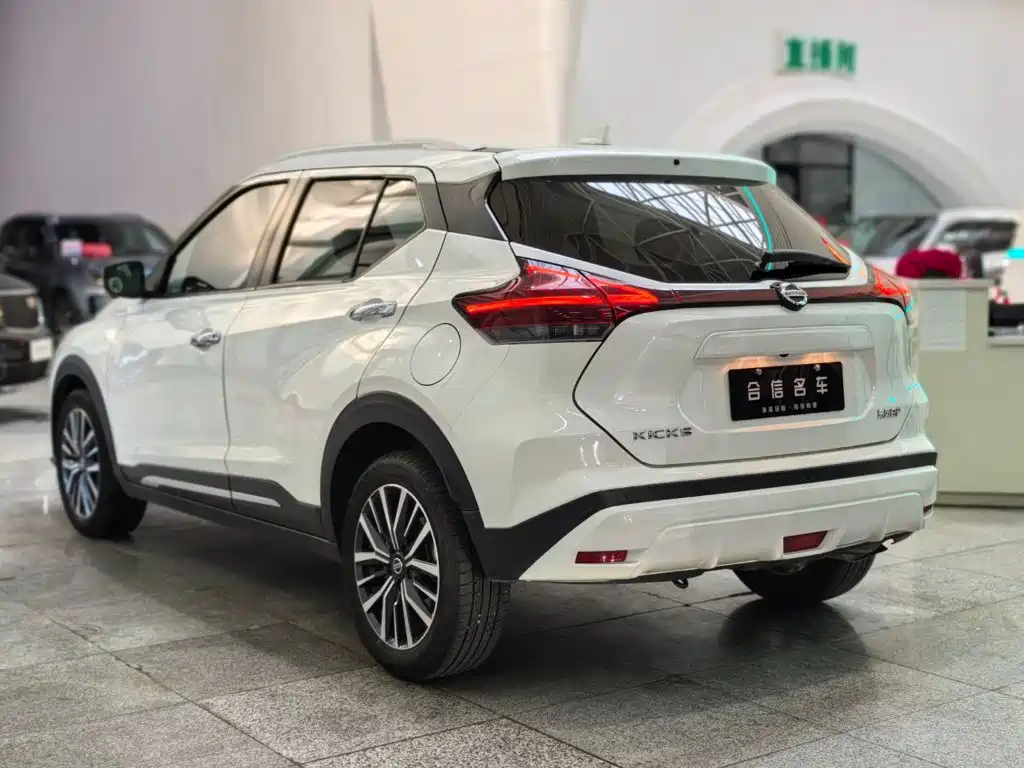 Nissan Kicks — фото 4