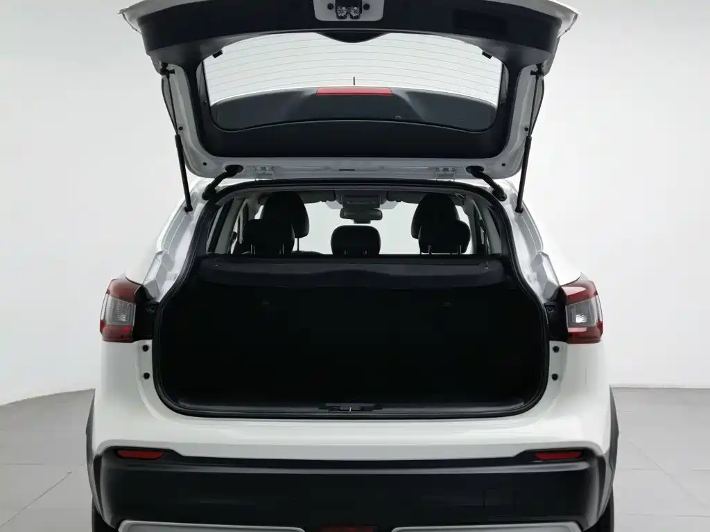 Nissan Qashqai — фото 16