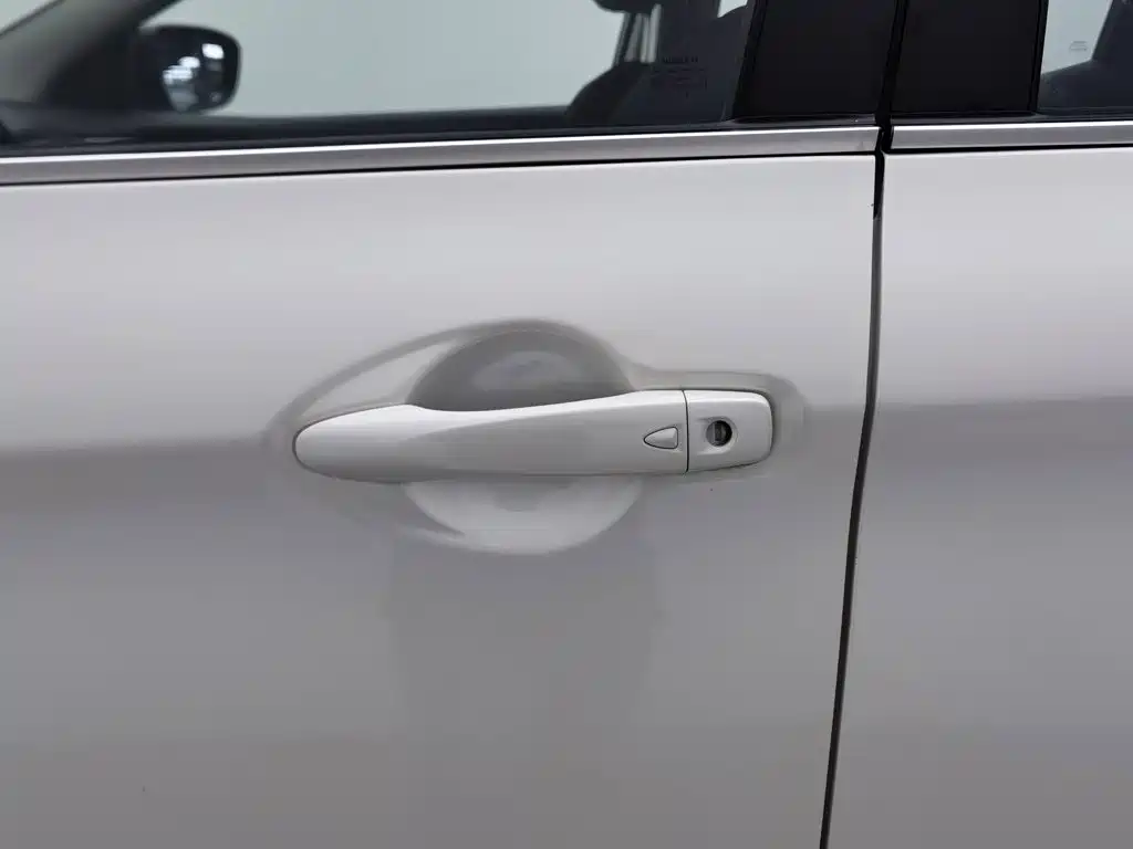 Nissan Qashqai — фото 18