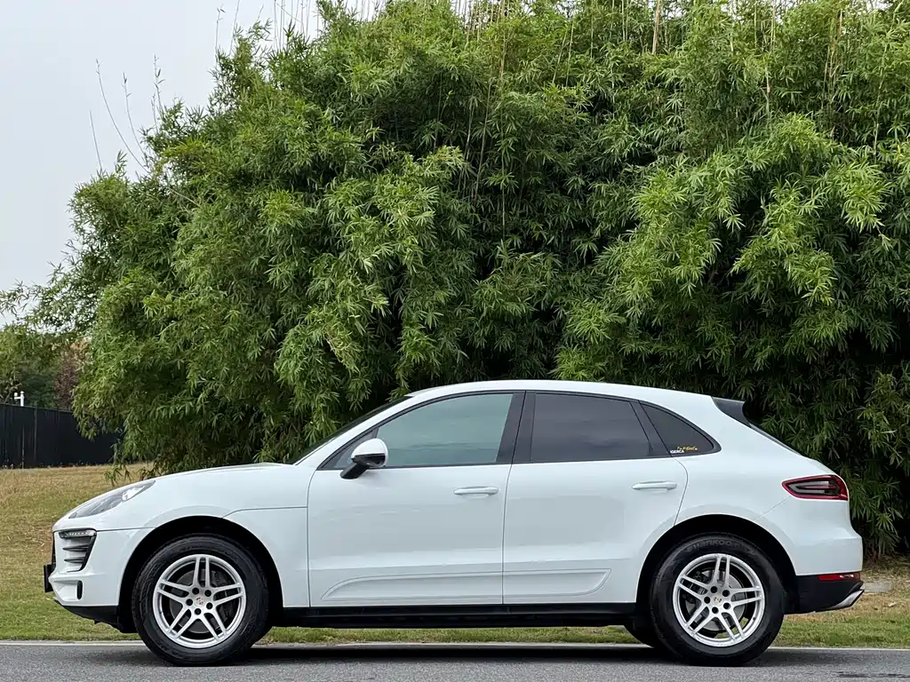 Porsche Macan — фото 4
