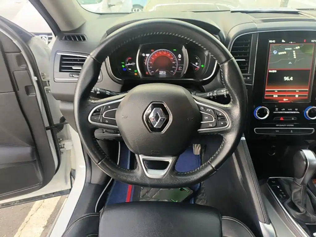 Renault Koleos — фото 10