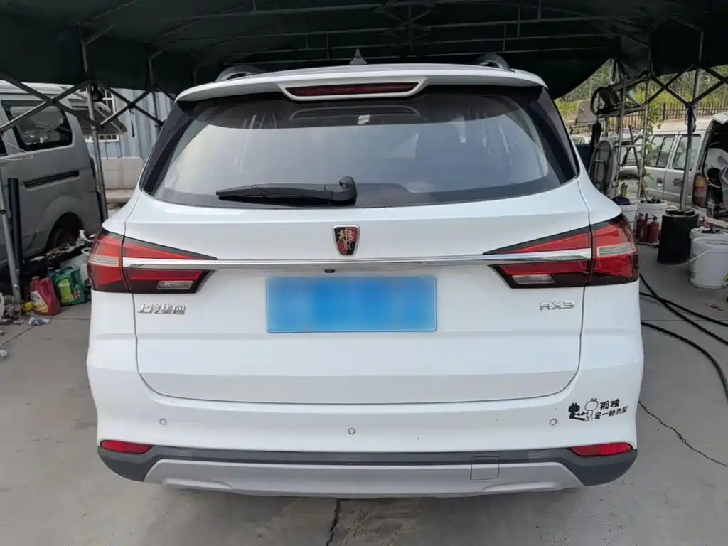Roewe RX3 — фото 5