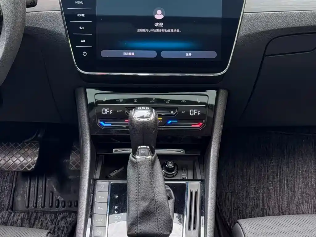 Skoda Superb — фото 6