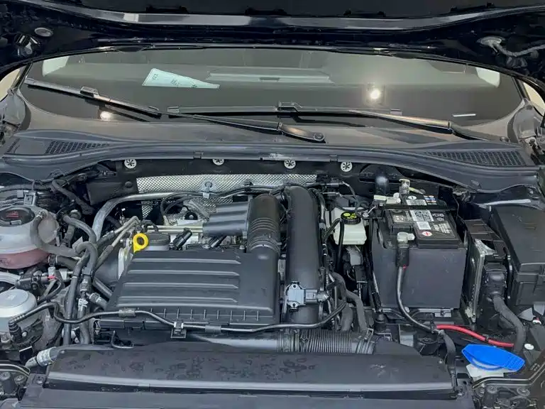 Skoda Superb — фото 21