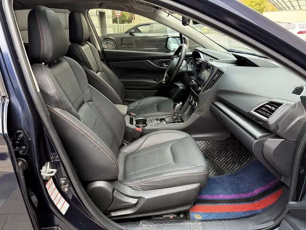 Subaru XV — фото 6