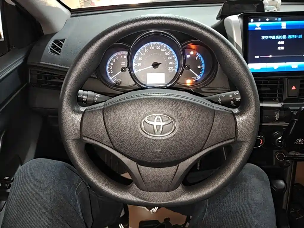 Toyota Vios FS — фото 10