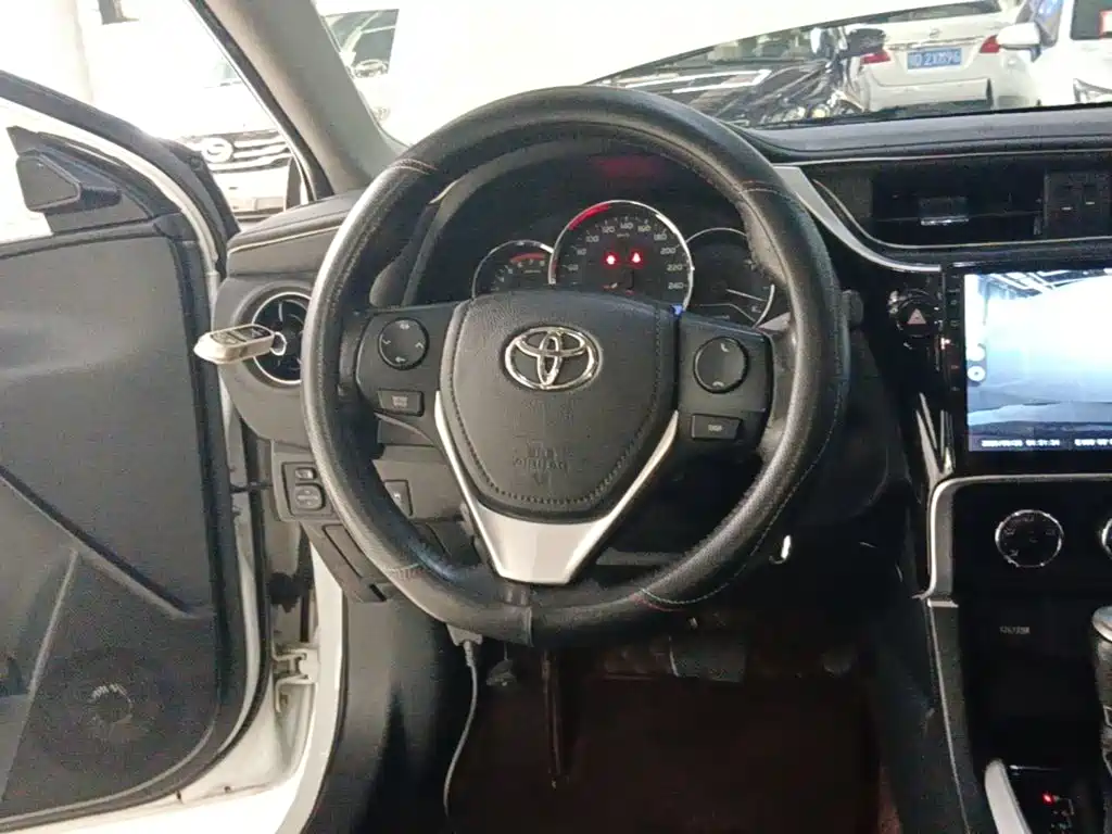 Toyota Levin — фото 10