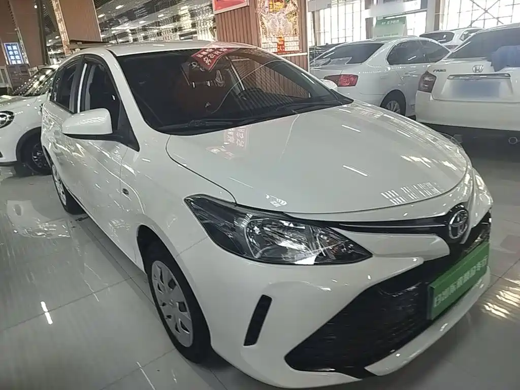 Toyota Vios FS — фото 3