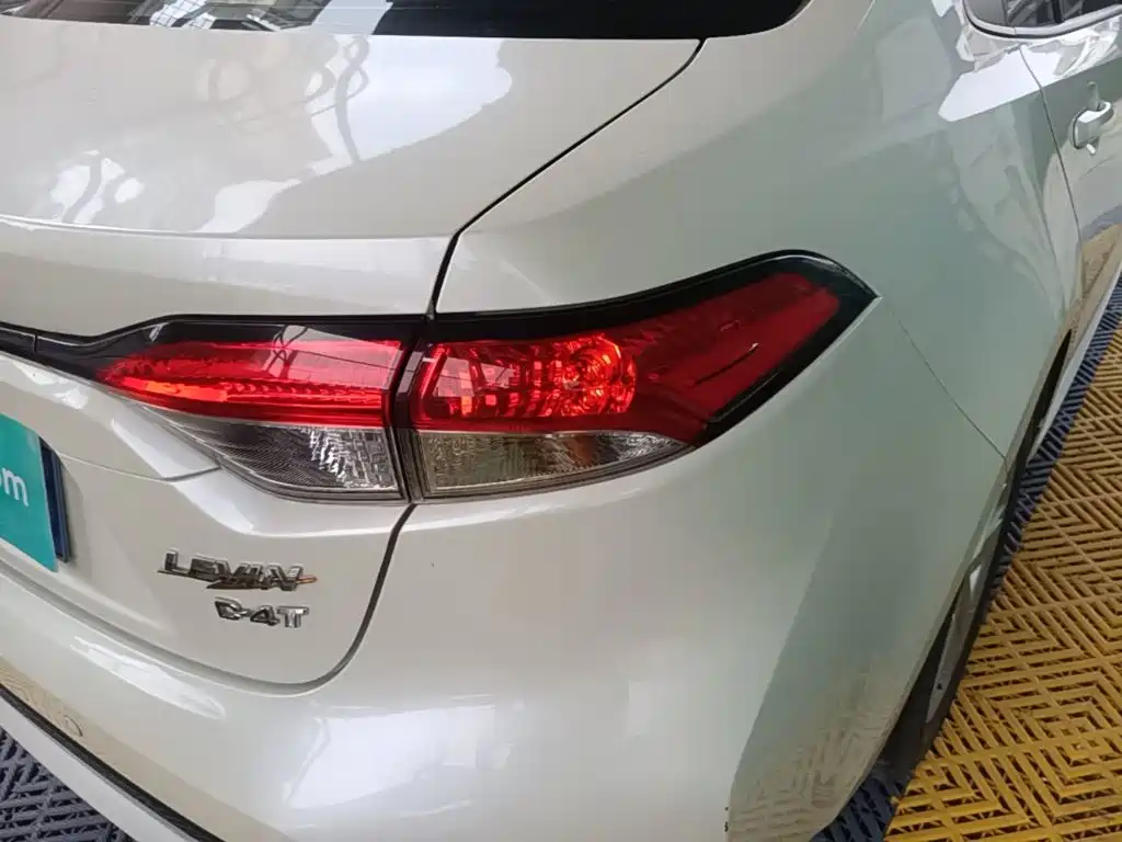 Toyota Levin — фото 23