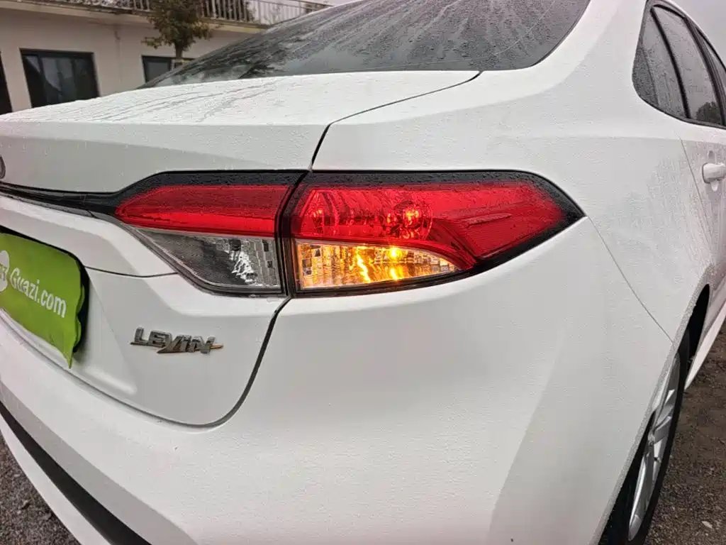 Toyota Levin — фото 7