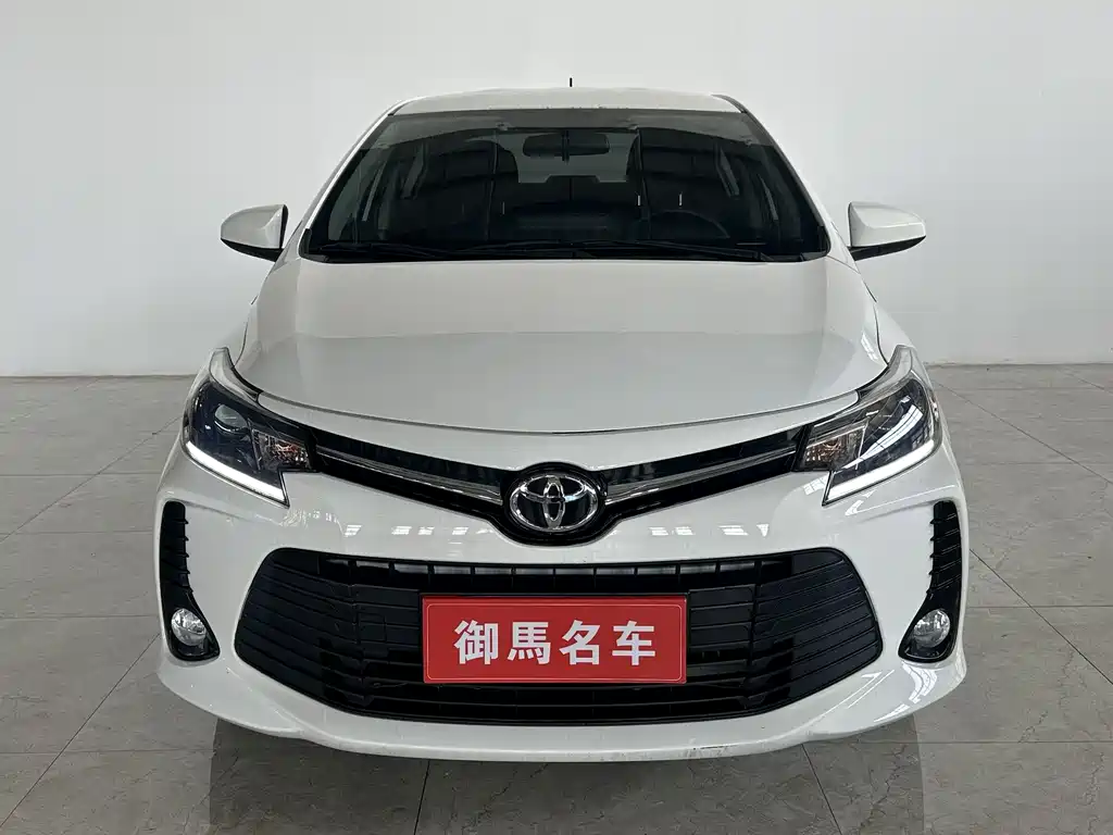 Toyota Vios — фото 2