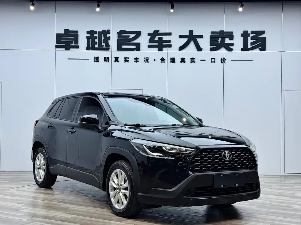 Toyota Corolla Cross — фото 3
