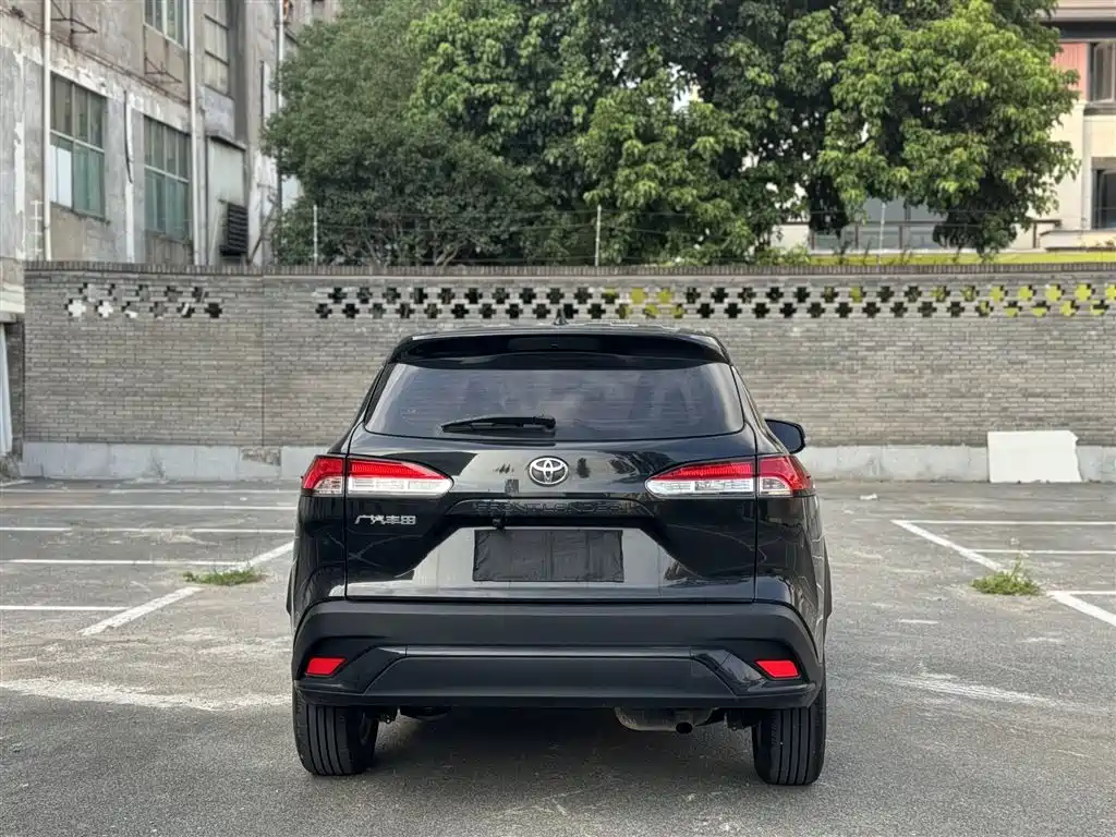 Toyota Frontlander — фото 14