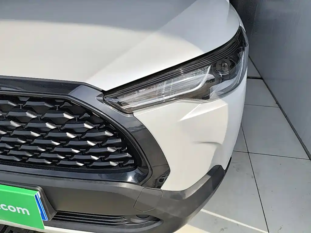 Toyota Corolla Cross — фото 17
