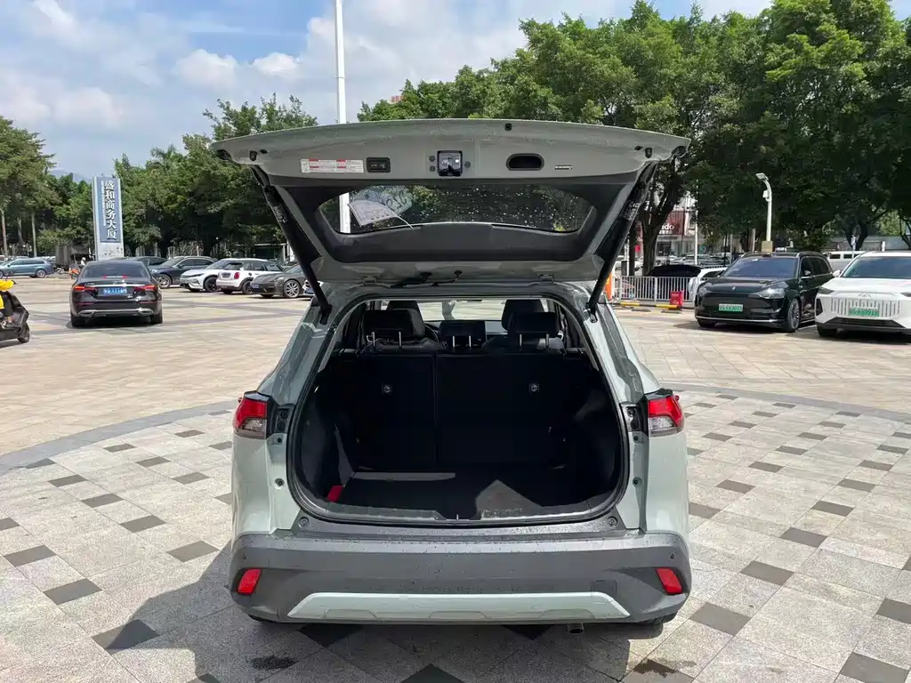 Toyota Corolla Cross — фото 26