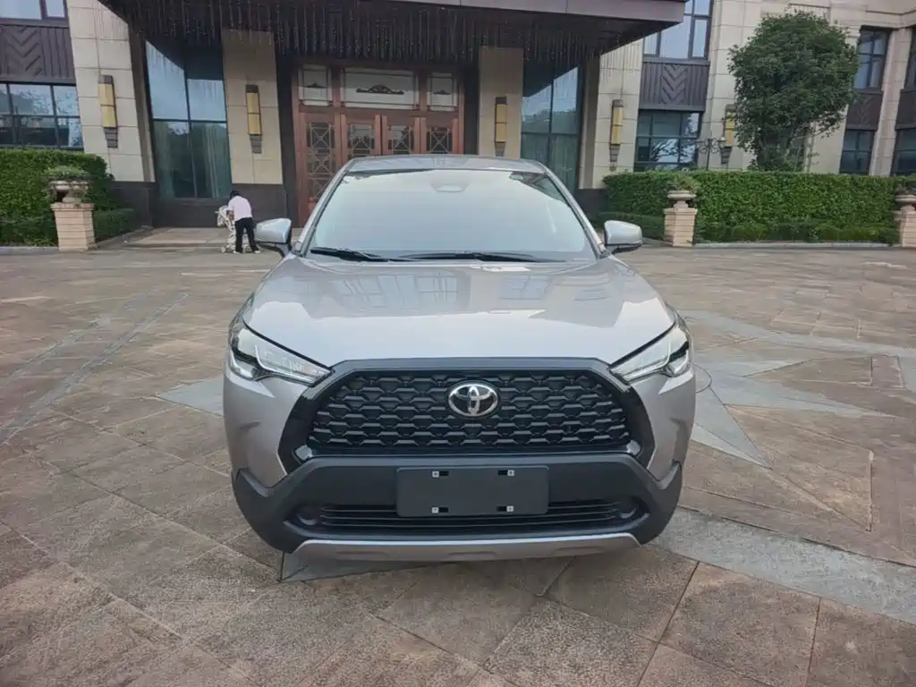 Toyota Corolla Cross — фото 2